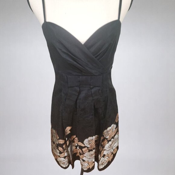 Black floral cocktail dress - Picture 5 of 8